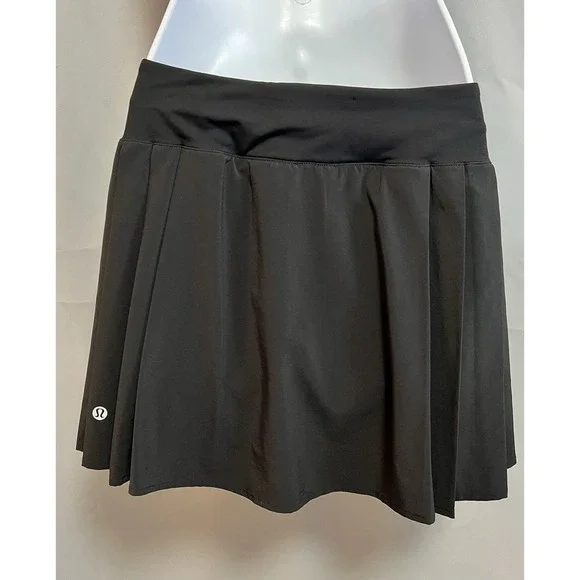 Lululemon Women's Skort Black Pleated‎ Run Tennis Golf Sz 8 Gym Training Pockets